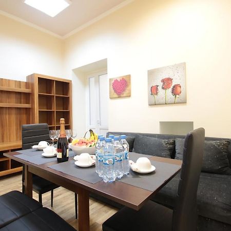 Deluxe Apartments 1326 ลวีฟ ภายนอก รูปภาพ